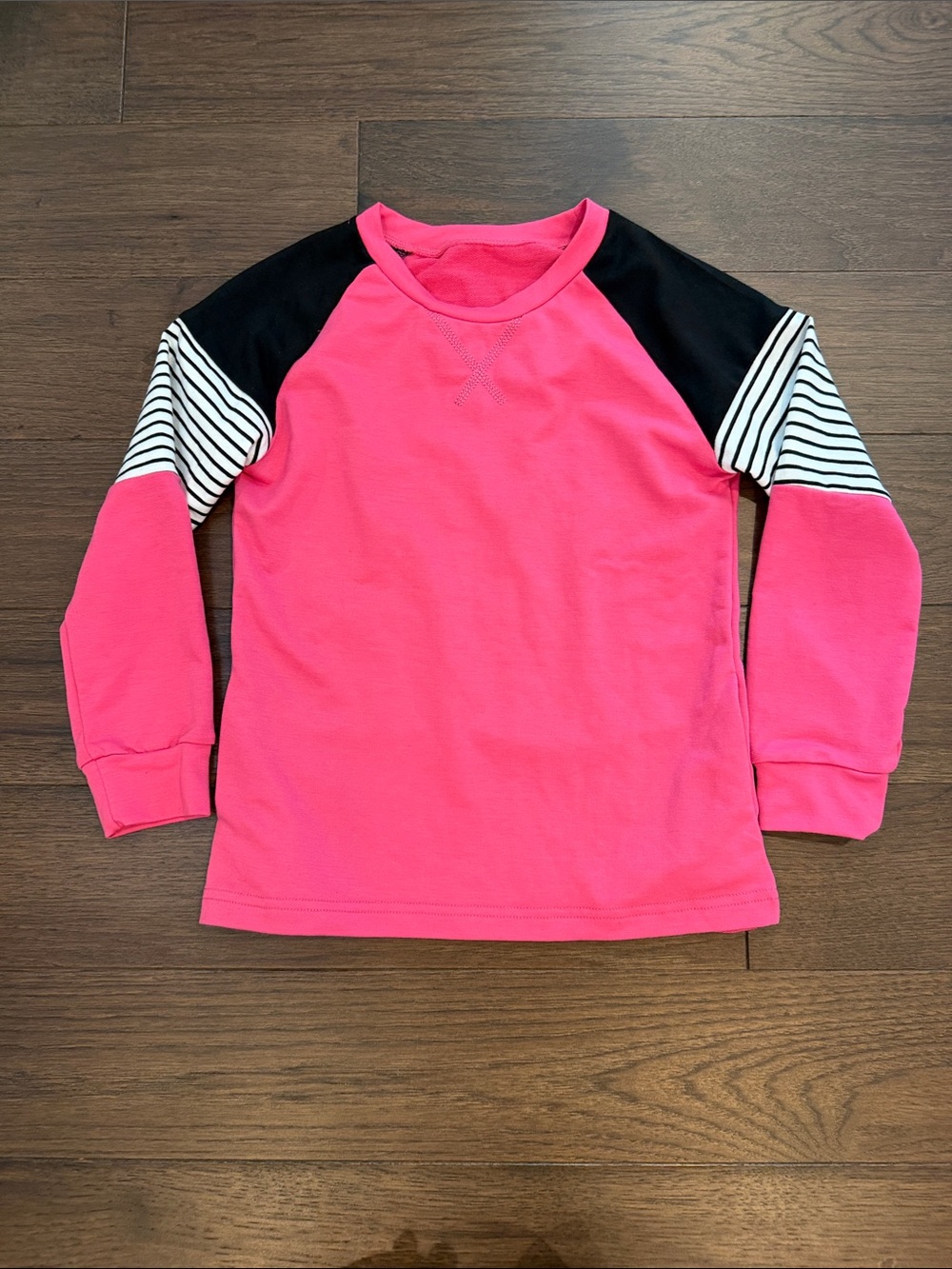 Hot Pink and Black Girl's Sweater Size 8/9 - C34-119